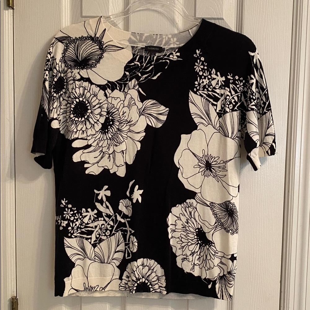 TALBOTS SZ SMALL ELBOW SLEEVE SWEATER - FLORAL PRINT - Excellent Condition